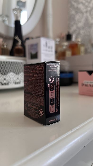 Miniaturka Yves Saint Laurent Glitter