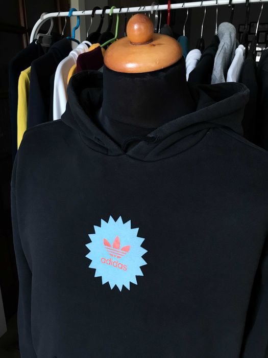 Bluza hoodie Adidas Superstar rozm. M ( nowa kolekcja)