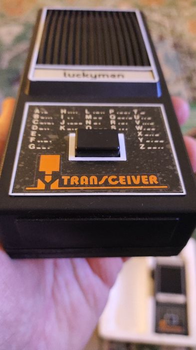 Walkie talkie LUCKY MEN  usado