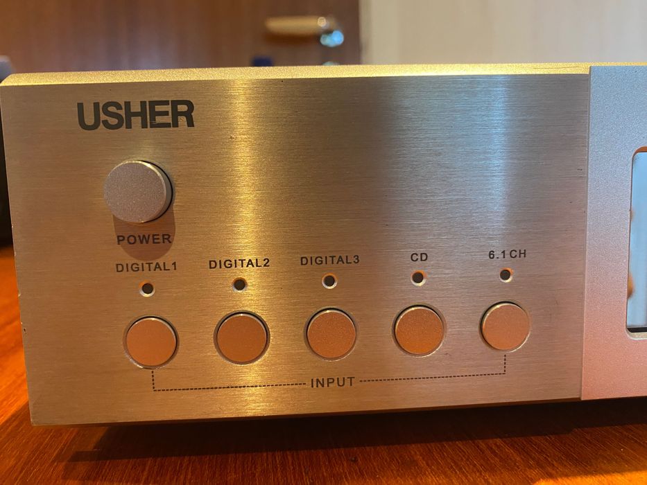 USHER DV9 / przedwzmacniacz / DAC