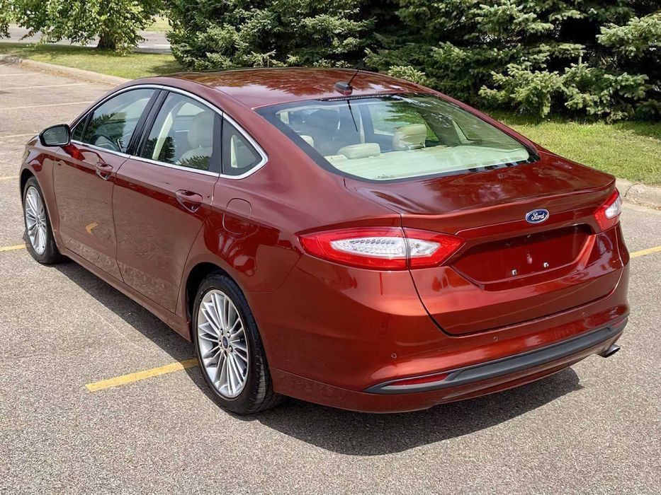 Ford Fusion SE      2014
