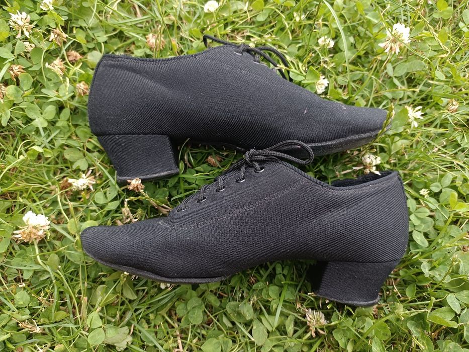 Buty damskie rozmiar 34