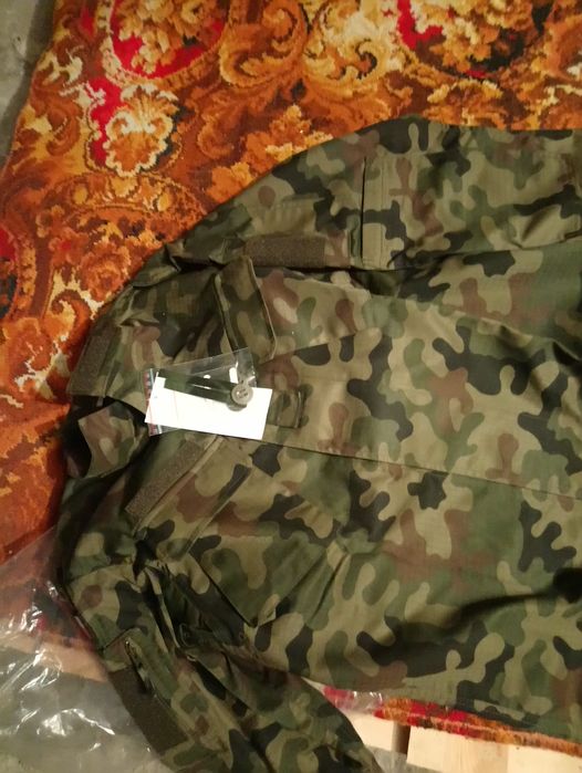 mundur polowy  MON rozmiar M/L - komplet