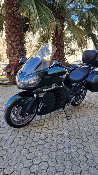 Kawasaki GTR 1400 ABS  Touring completa  Muito estimada