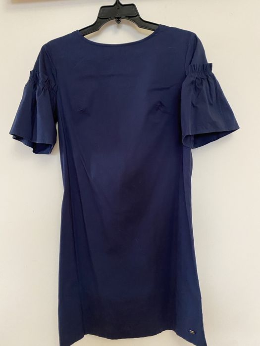 Продам красиву сукню  темно -синього кольору