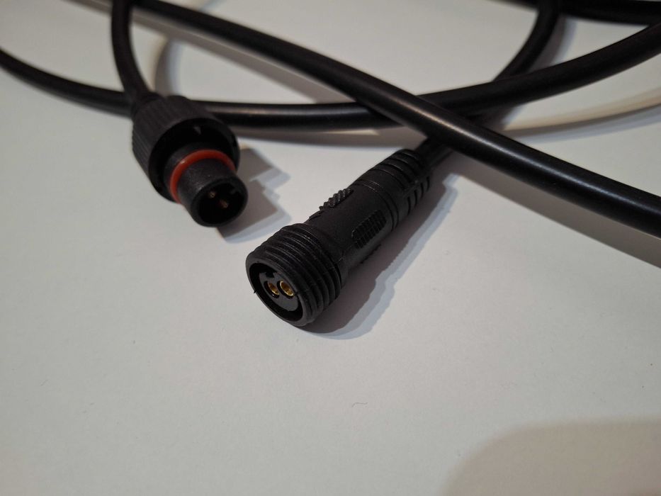 Cabo com conector estanque