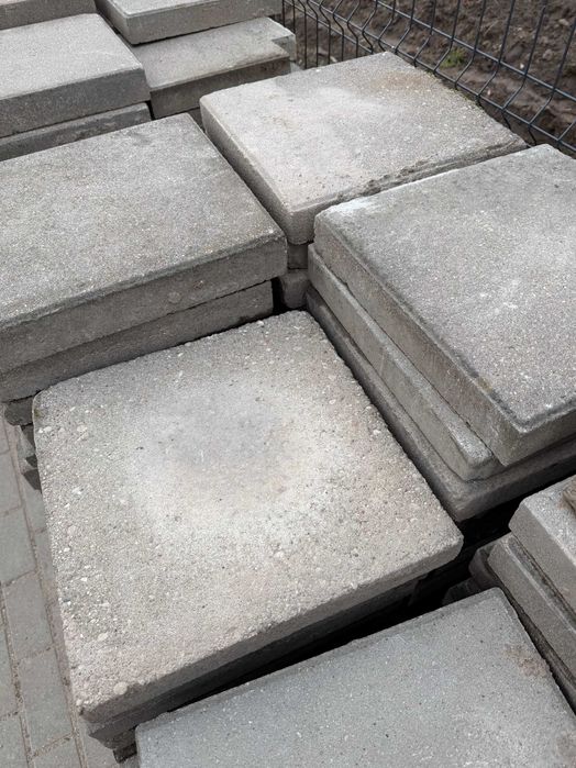 Płyty chodnikowe betonowe 35x35 cm – używane, duża ilość