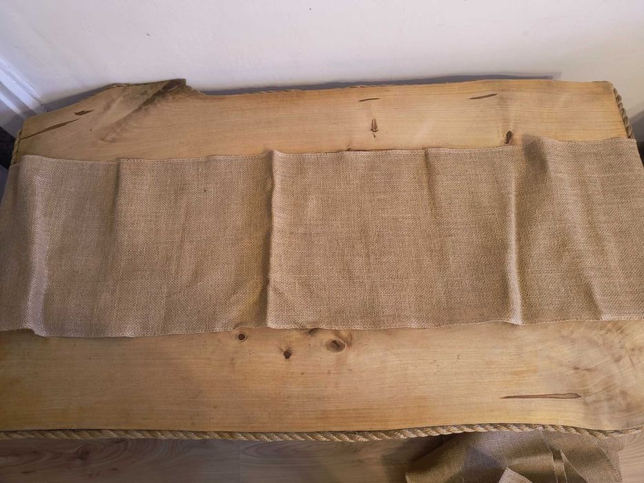 ozdoby ślubne- juta,muślin,organza,etui na sztućce).Duża ilość