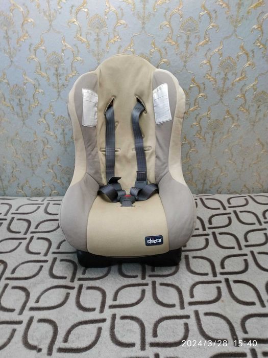 Автокрісла виносне Chicco   , Автокресла  Chicco