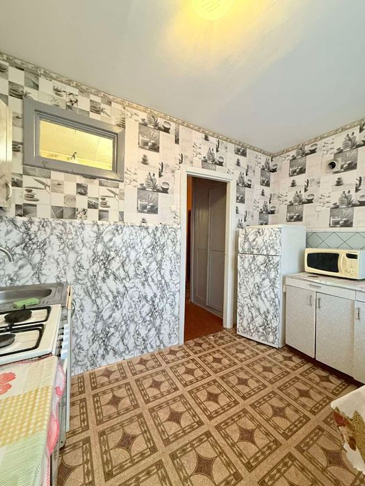 Продам 2к квартиру в центрі