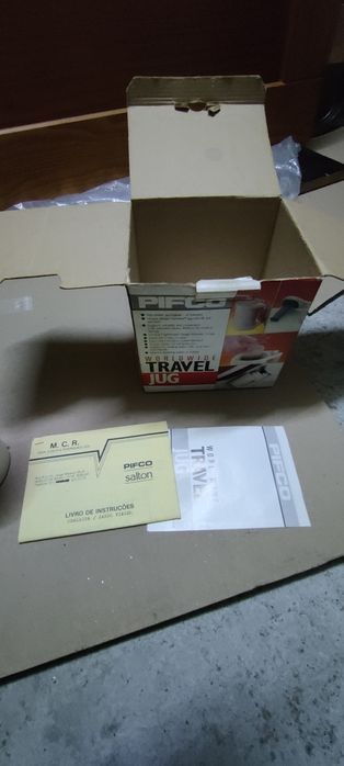 Fervedor chá de viagem