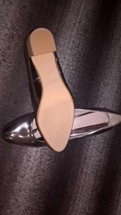 sapatos zara 40 novos