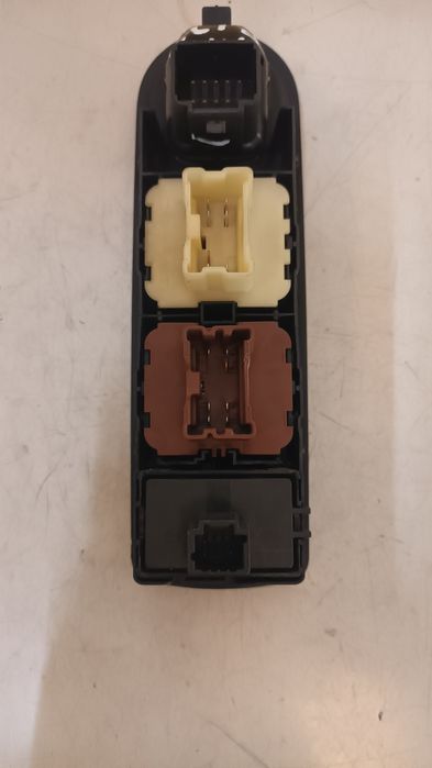 Botões vidros esq renault clio Iv