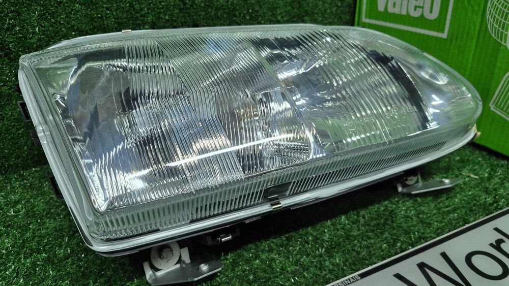 Otica Farol Renault Megane I 1995 a 1999 Valeo 085799 NOVO