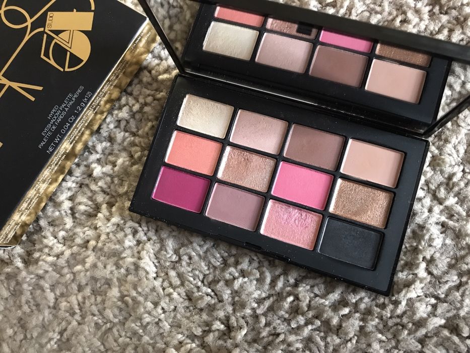 NARS Hyped paleta cieni do powiek cienie bobbi brown