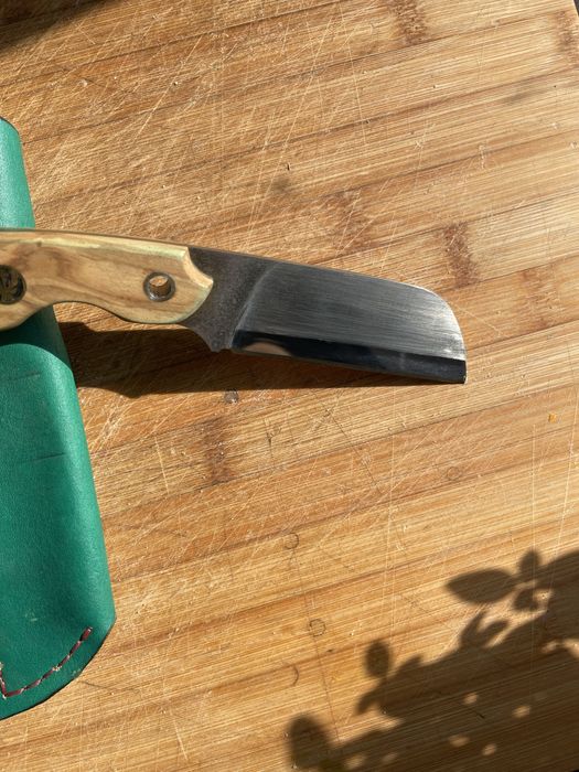 Nóz typu Berus M390