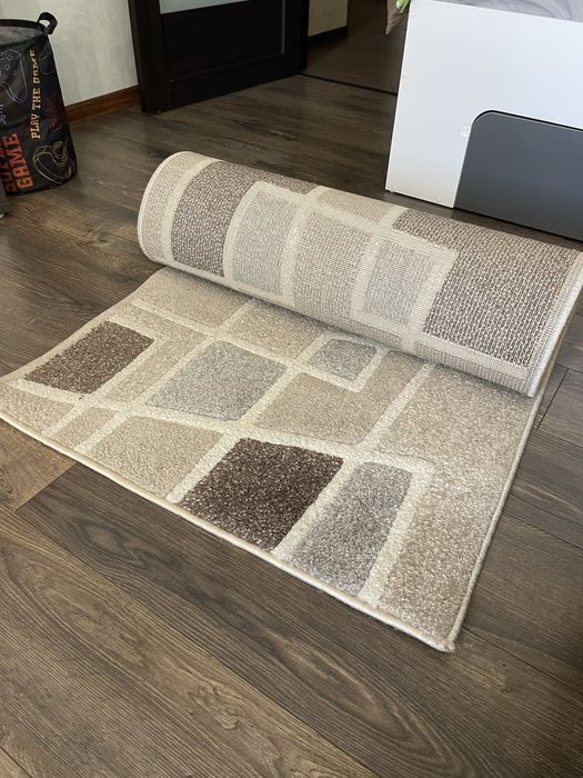 Доріжка в коридор