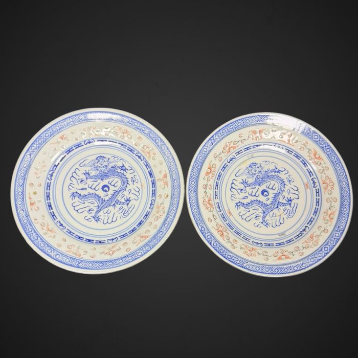 Talerze deserowe chińska porcelana ryżowa smok zlocenia B6/022130