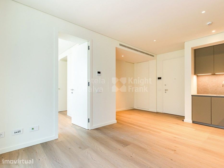 Apartamento T1 para arrendamento no Prata Riverside Village