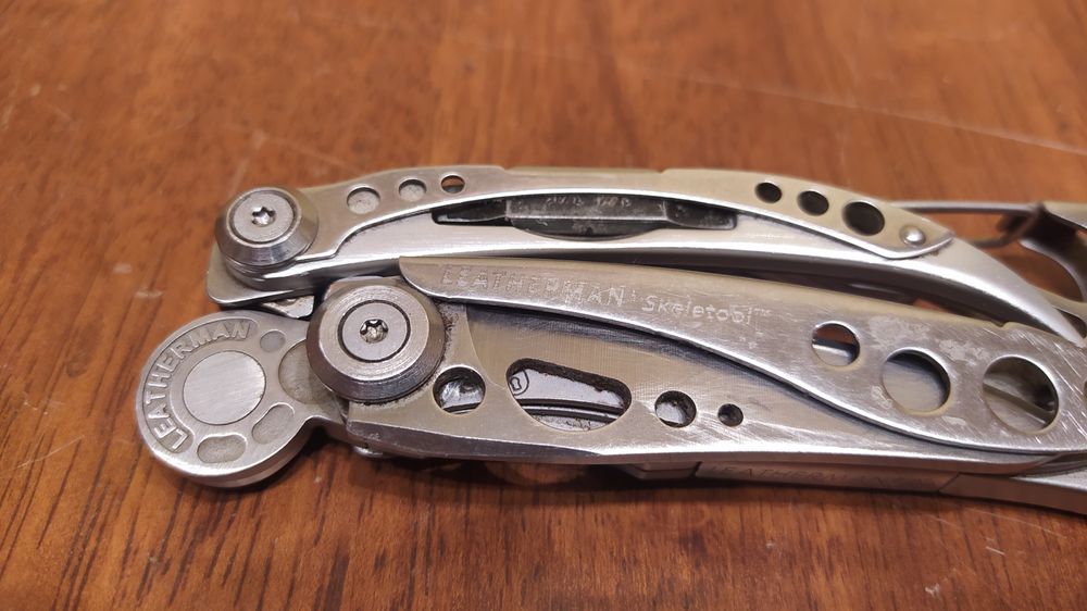 Мультитул Leatherman Skeletool (Читайте опис)