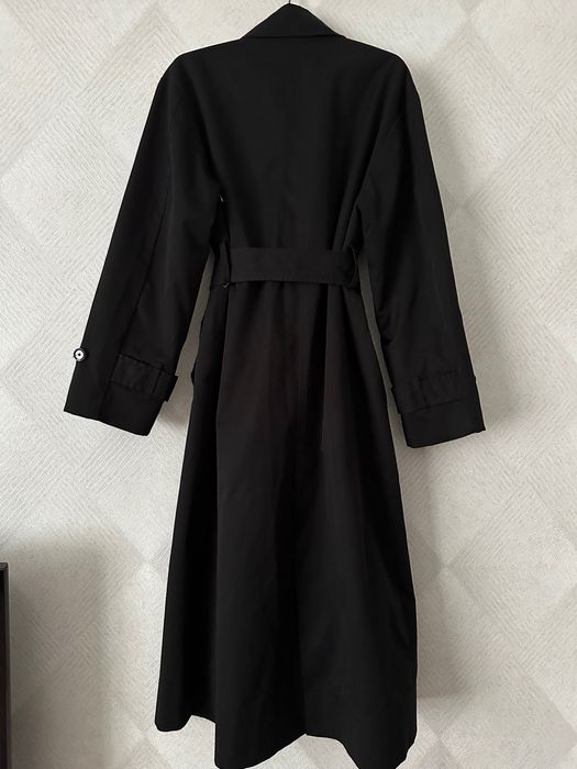 Тренч чорний MNG