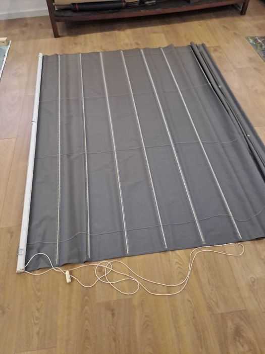 Estore de Rolo/cortinado com varetas 240x260 cm cor cinzento azulado.