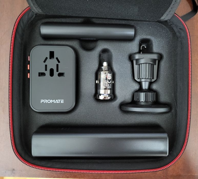 Travel Kit – Power Bank and More!64284488434562123