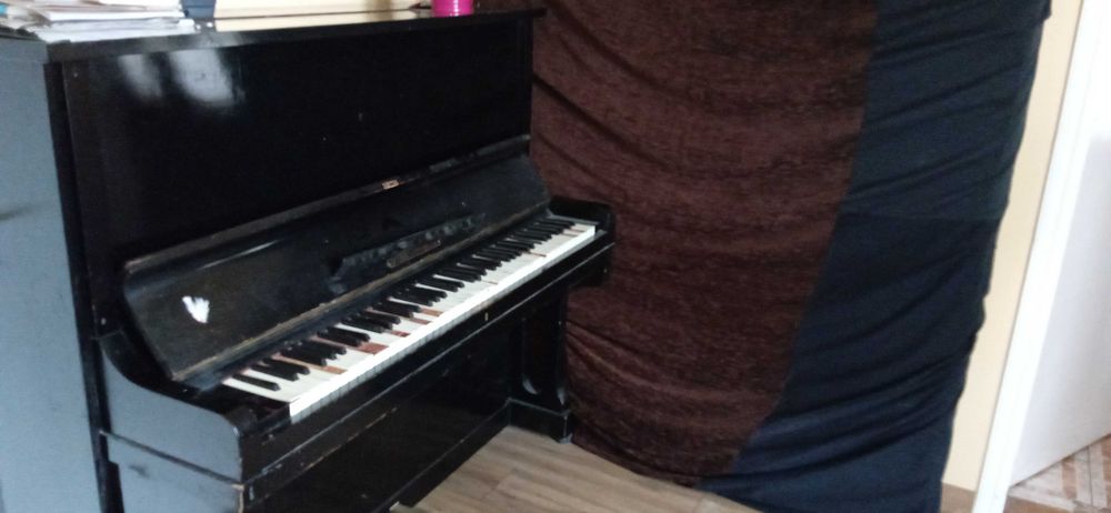 Pianino oddam za darmo
