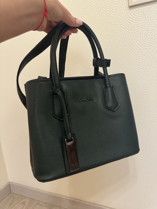 Жіноча сумка Calvin Klein