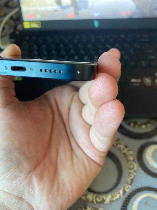 продам Apple 14 128gb