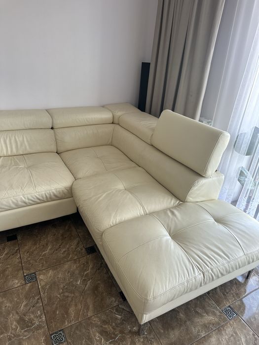 Диван шкіряний білий