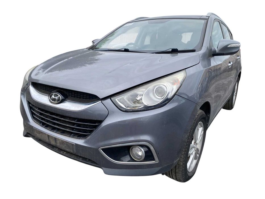 Hyundai IX35 ZAR D4FD Zderzak Przód Przedni Kompletny