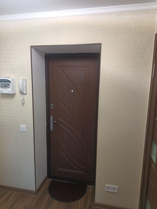 Продаж 1 кімнатної квартири.. Ближнє Замостя.