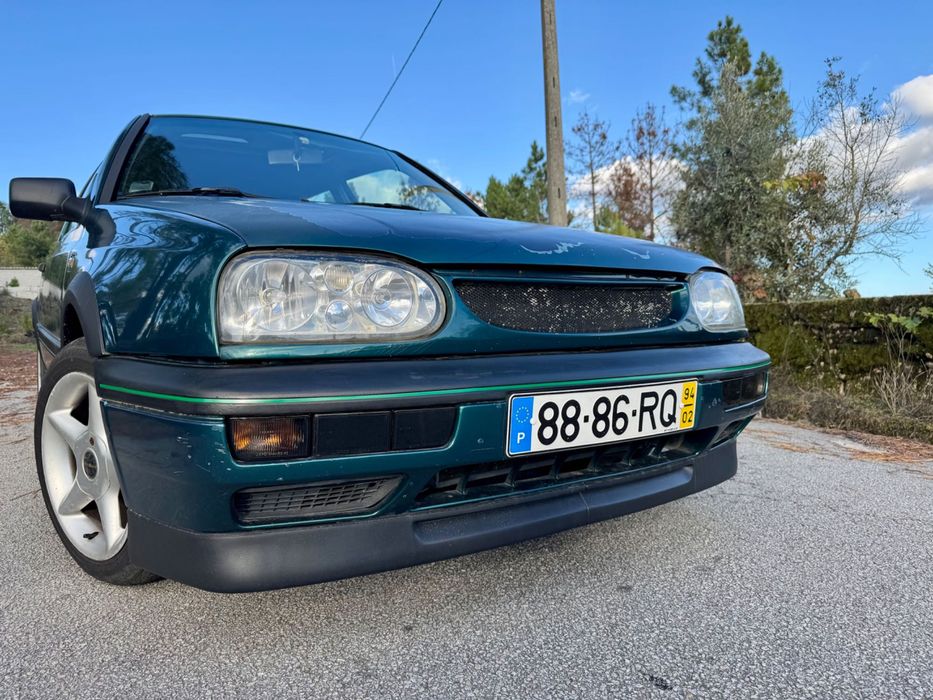 VW Golf 3 GT TDI (3 portas 5 lugares Airbag ABS Vidros e espelhos elétricos…)