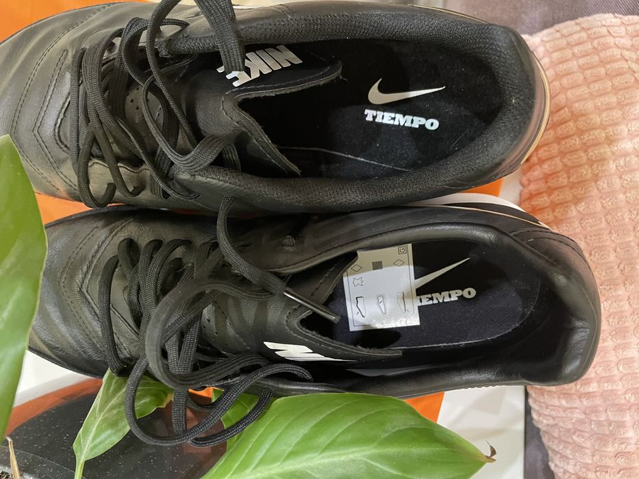 Кросівки Nike tiempo Genio