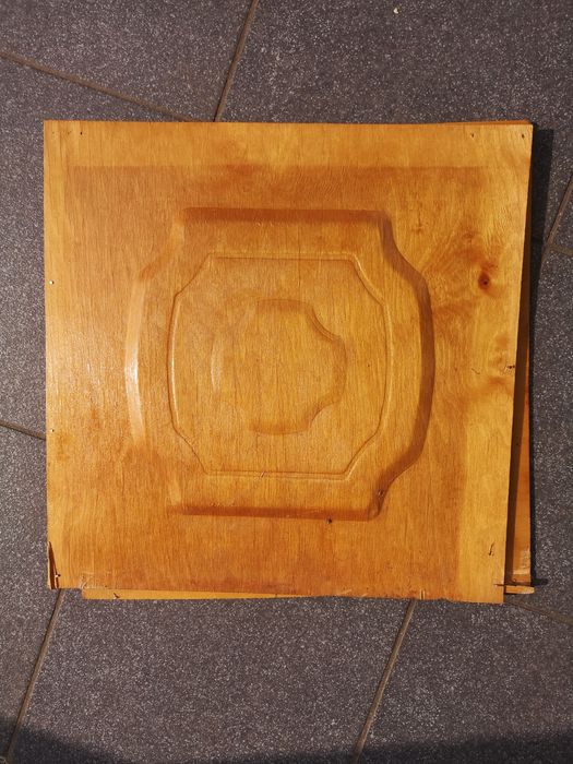 Kasetony sufitowe drewniane / sklejka