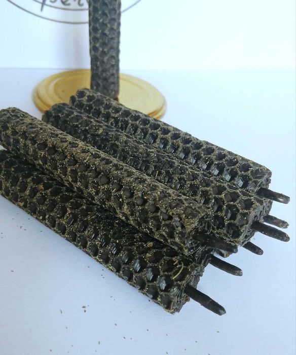 Свічки з травами: роза, полин, м'ята, калина, папороть. свічка вощина