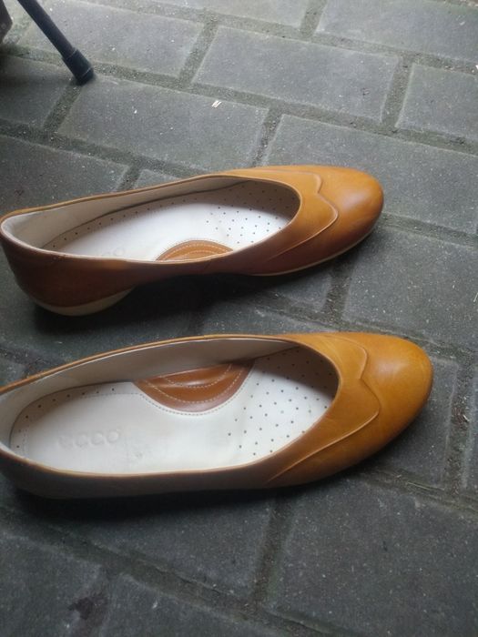 Baleriny Ecco, skórzane balerinki roz 41