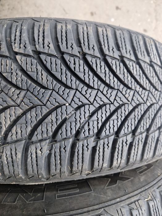 Opony Zimowe  205/60/16 NEXEN 2 Sztuki
