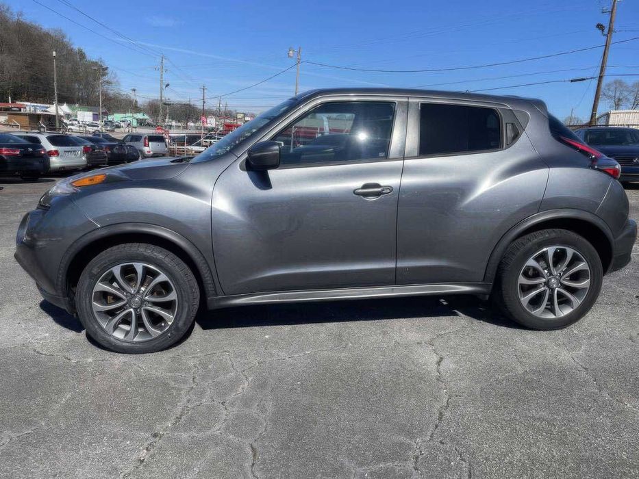 Nissan JUKE S      2017