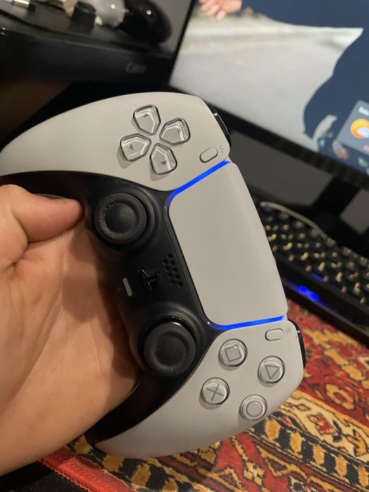 Sprzedam! Pada do ps5 nowy ma niecale 2 tygodnie