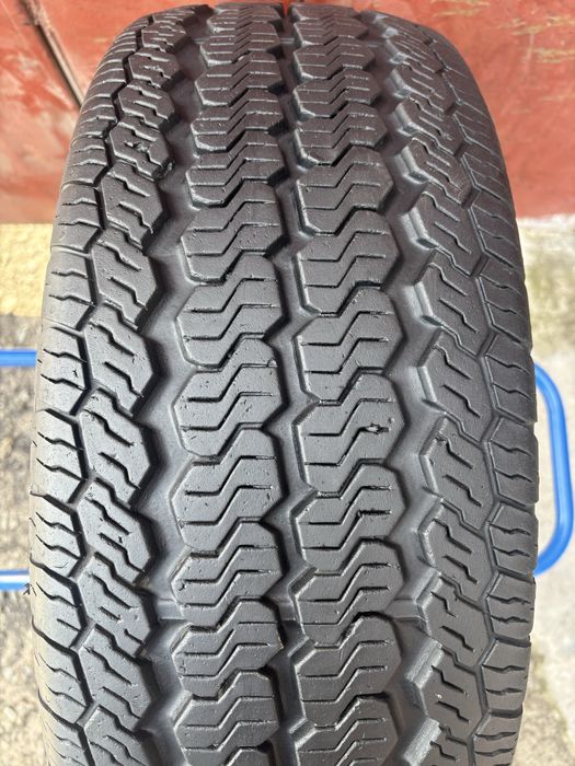 235/65/16c R16 Continental VancoFourSeason всесезонна 1 шт