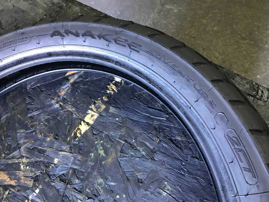 Мото шини 110/80 R19 Michelin Anakee Adventure (2428М)