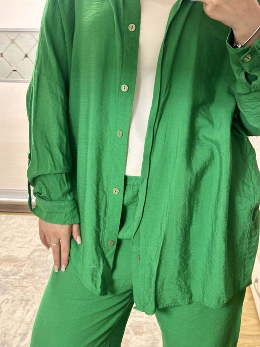 Костюм двійка зелений