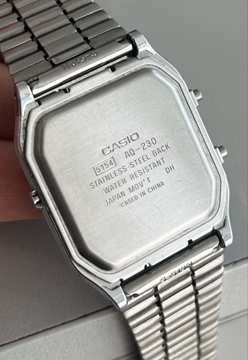 Продаю годиник Casio AQ-230 з гарантійним талоном.