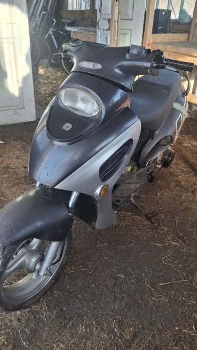 Продам скутер вайпер шторм 150 гарний торг