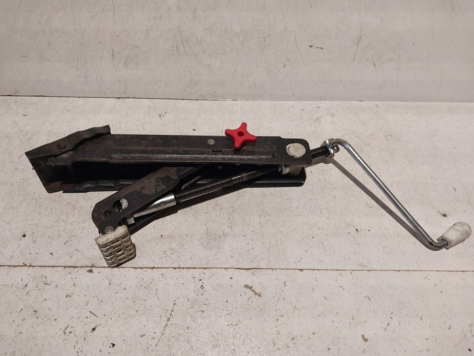 Lewarek podnośnik samochodu auta bmw e 46 e 90 e 91 e 92 e 87 e 60 e61