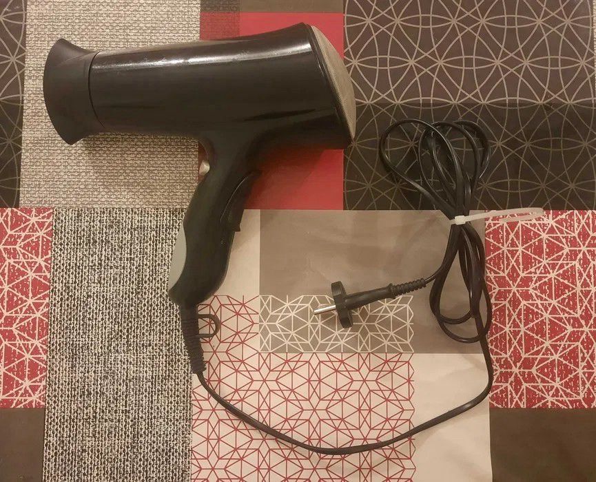 Máquina de secar cabelo Braun em perfeito estado