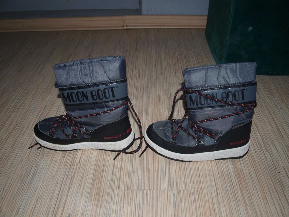 Buty zimowe oryginalne kozaki śniegowce dla dziecka Moon Boot r.33!!