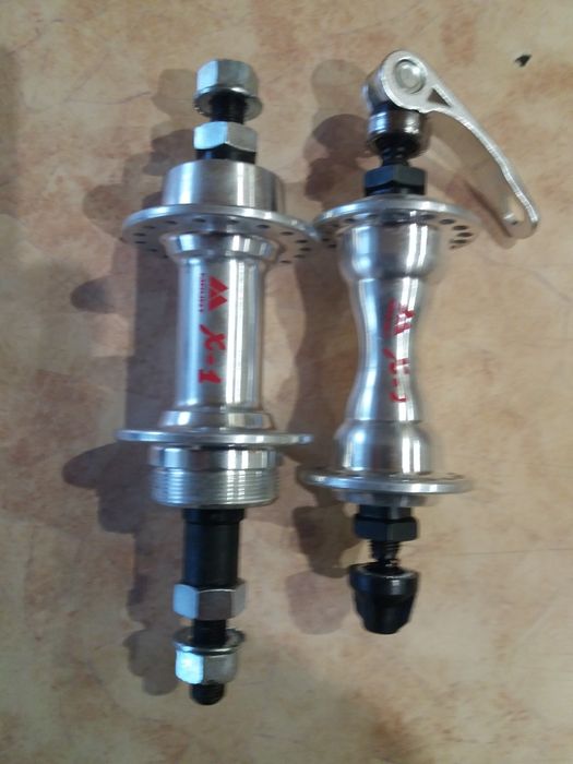 Новые алюминивые втулки MOUNT  зад.+пер. под36спиц